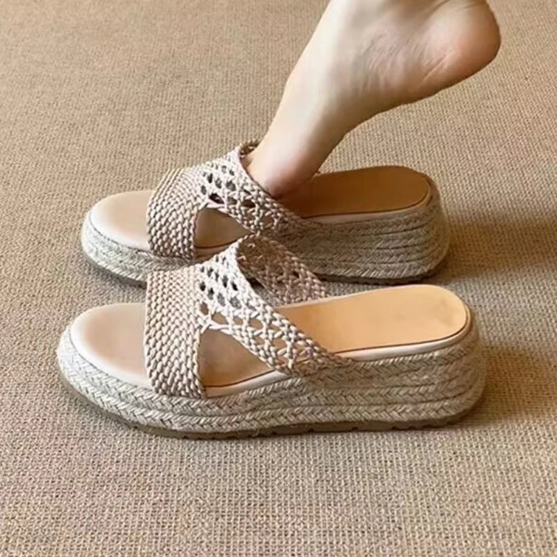Aiertu  -  Wedges Platform Slippers Weave Women Sandals Fashion Summer Shoes New Designer 2026 Slingback Woman Flip Flops Zapatillas Mujer Aiertu