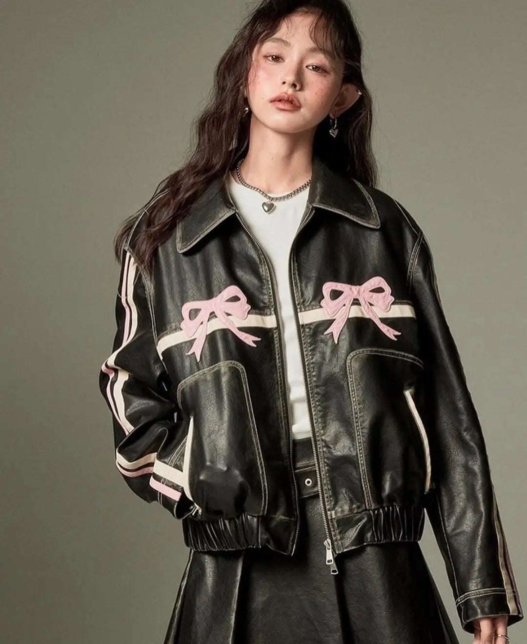 Aiertu  -  Chic Pink Bow Pu Leather Y2k Jacket Women Autumn Vintage Warm Long Sleeve Coat Zipper Coat Lady High Street Midnight Outerwear Aiertu
