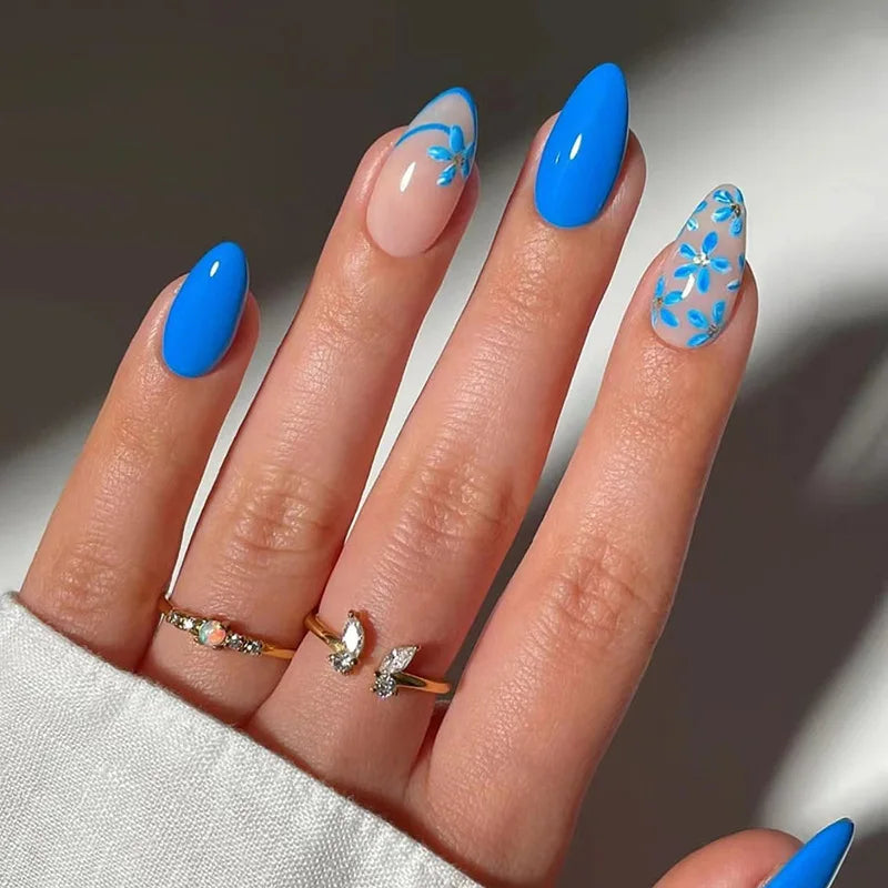 Aiertu  -  24pcs Simple Love Design False Nails Art Press on Bow Flower Datachable Fake Nails Sets Polka Dots Blue Short Oval Manicure Tips Aiertu