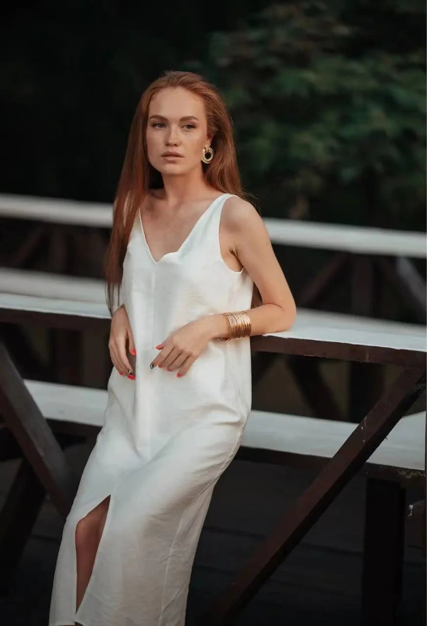 Aiertu  -  2026 Summer Women Solid White V Neck Sleeveless Fashion Dress Split Tank Dress Aiertu