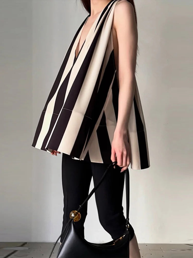 Aiertu  -  Trendy Sleeveless Striped Hang Neck Women Top Loose V-neck Backless A-line Vest 2026 New Season Casual Holiday Female Tops Aiertu