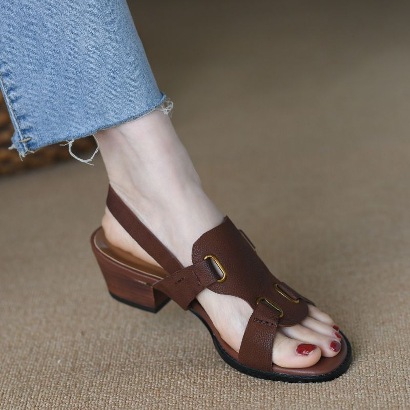 Aiertu  Summer Buckle Sandals  Open Toe Real Cow Leather Women Shoes On Heel 4CM Roman Style Ladies Shoes Chunky Heel Retro Sandals Aiertu