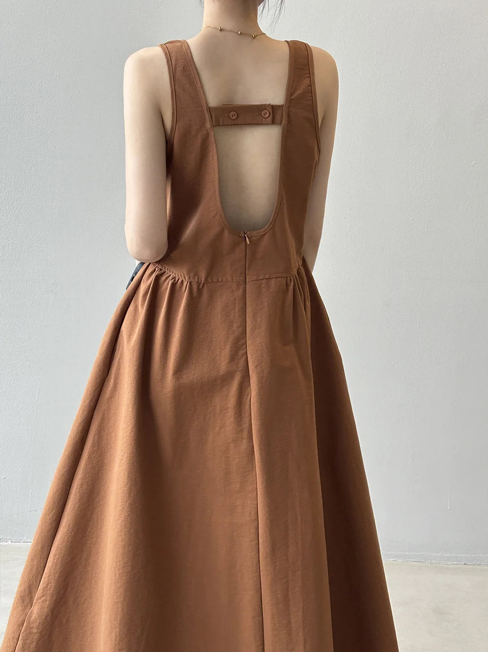 Aiertu  -  Fashion Sleeveless Long Dress Cotton Blend Solid Color Casual Summer New Dress A-line Backless Vacation Beach Dresses For Women Aiertu