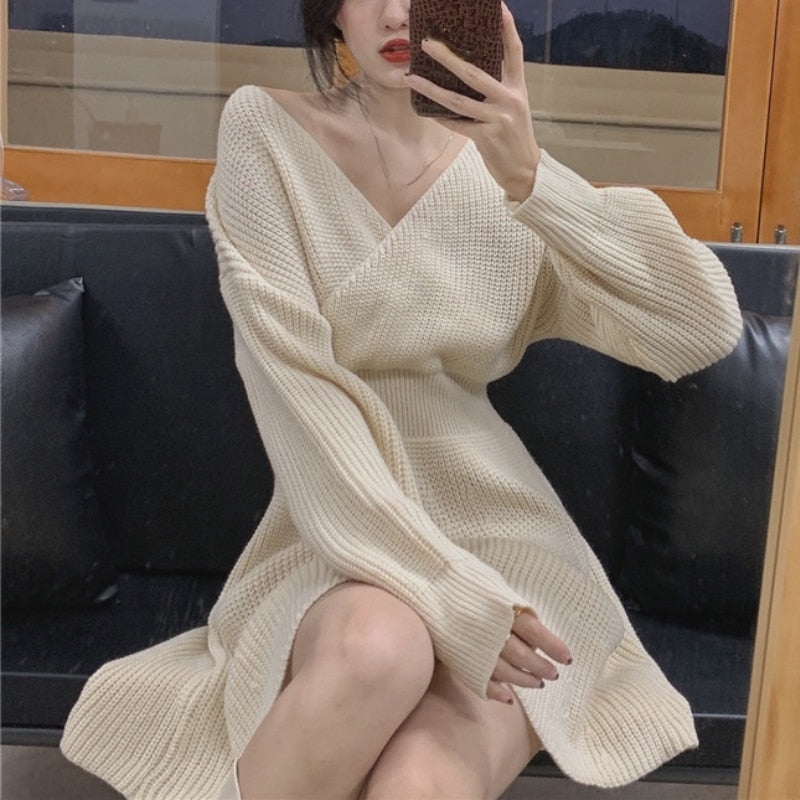 Aiertu Atumn Knitted Dress Women Long Sleeve V-Neck Sexy Pure Color Elegant Sweater Mini Dress Female Party One Piece Dress Korean Aiertu