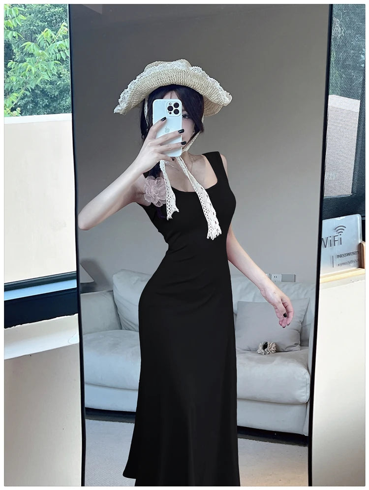 Aiertu  -  Spice Girl Sexy Strap Dress Women's Summer Sleeveless Slim A-line Solid Color Long Dress Fashion Female Clothes Aiertu