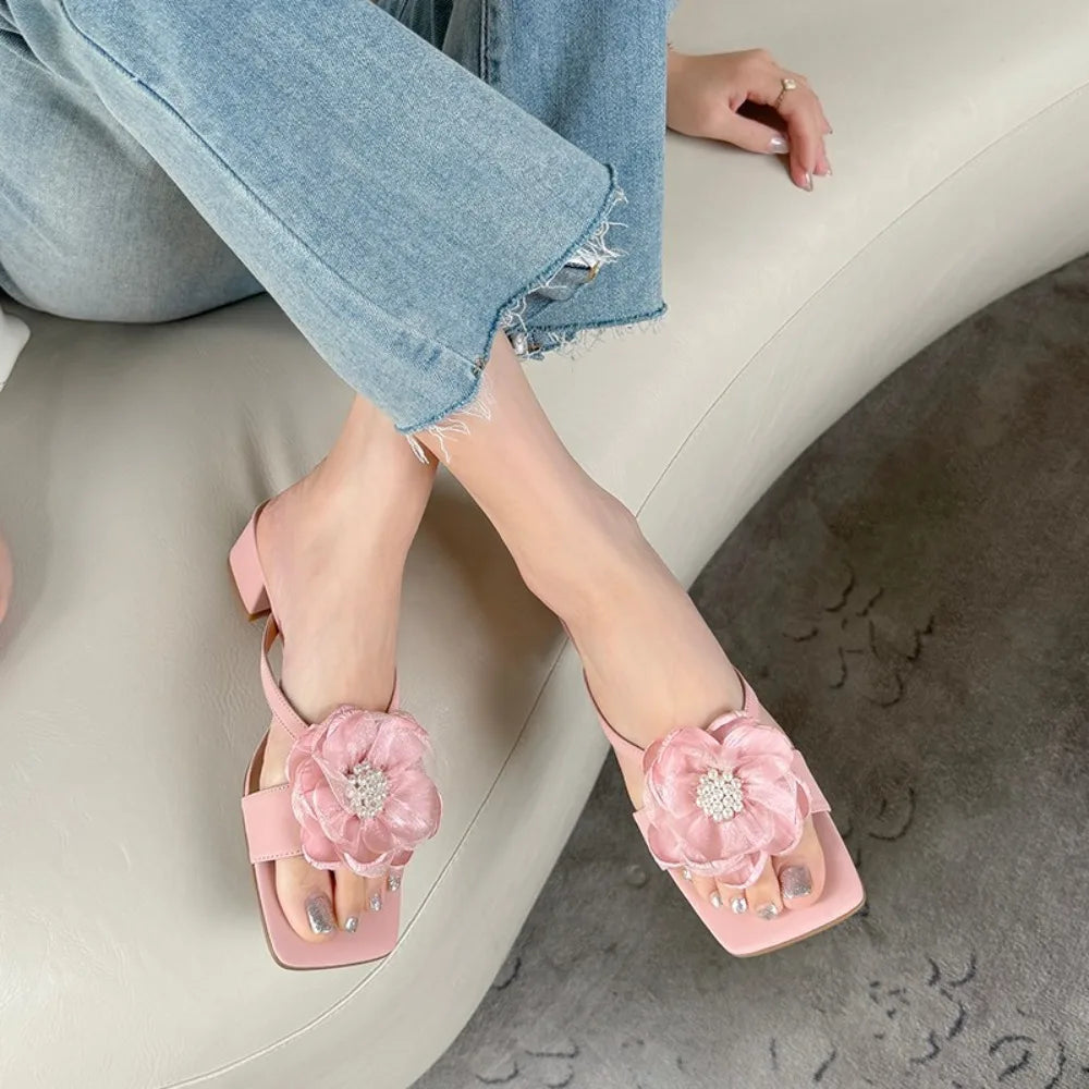 Aiertu  -  New Summer French Square Head Thick with Pearl Flower Flip-flops Women Wear Open-toed Flip-flops with Mid-heels Aiertu