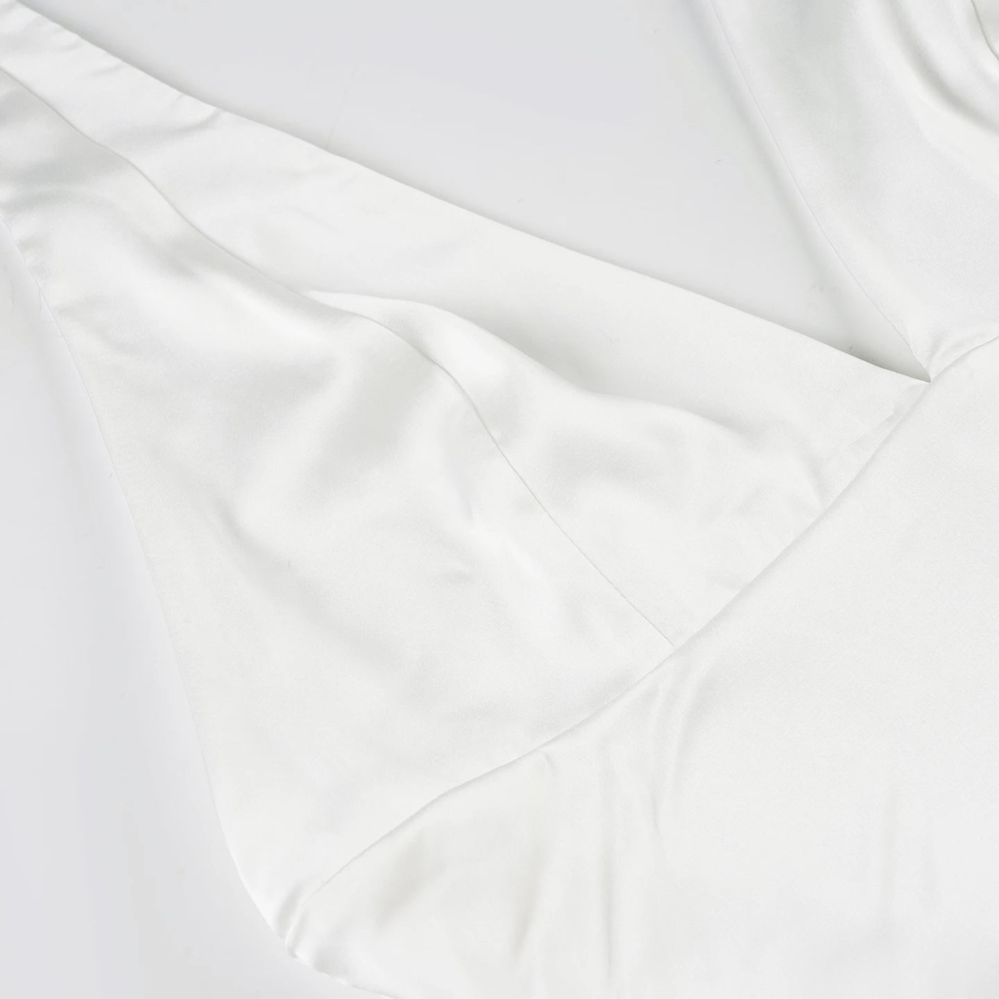 Aiertu  -  Elegant White A-line Dress Summer Sleeveless Deep V-neck Solid Sexy Dresses for Women y2k Holiday Outfits Ladies Casual Aiertu