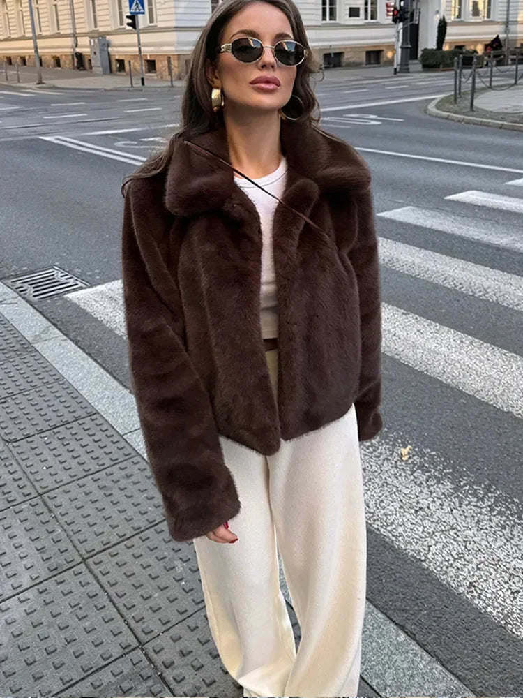 Aiertu  -  Autumn Women Turndown Collar Faux Fur Casual Jacket Fashion Long Sleeve Warm Cropped Female Coat New Lady Chic Streetwear Aiertu
