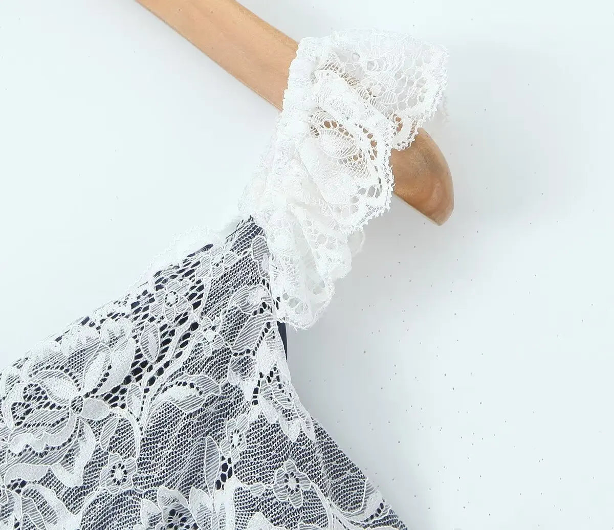 Aiertu  -  French pure sexy suspender dress female summer deep V-neck lace splicing hot girl short skirt Aiertu