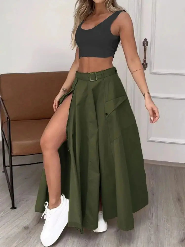 Aiertu  -  Sleeveless Solid Color Slit Two Piece Set High Waist Long Skirt Summer Beach Female Sweet Bra Naked Waist Chic Casual Beach Aiertu