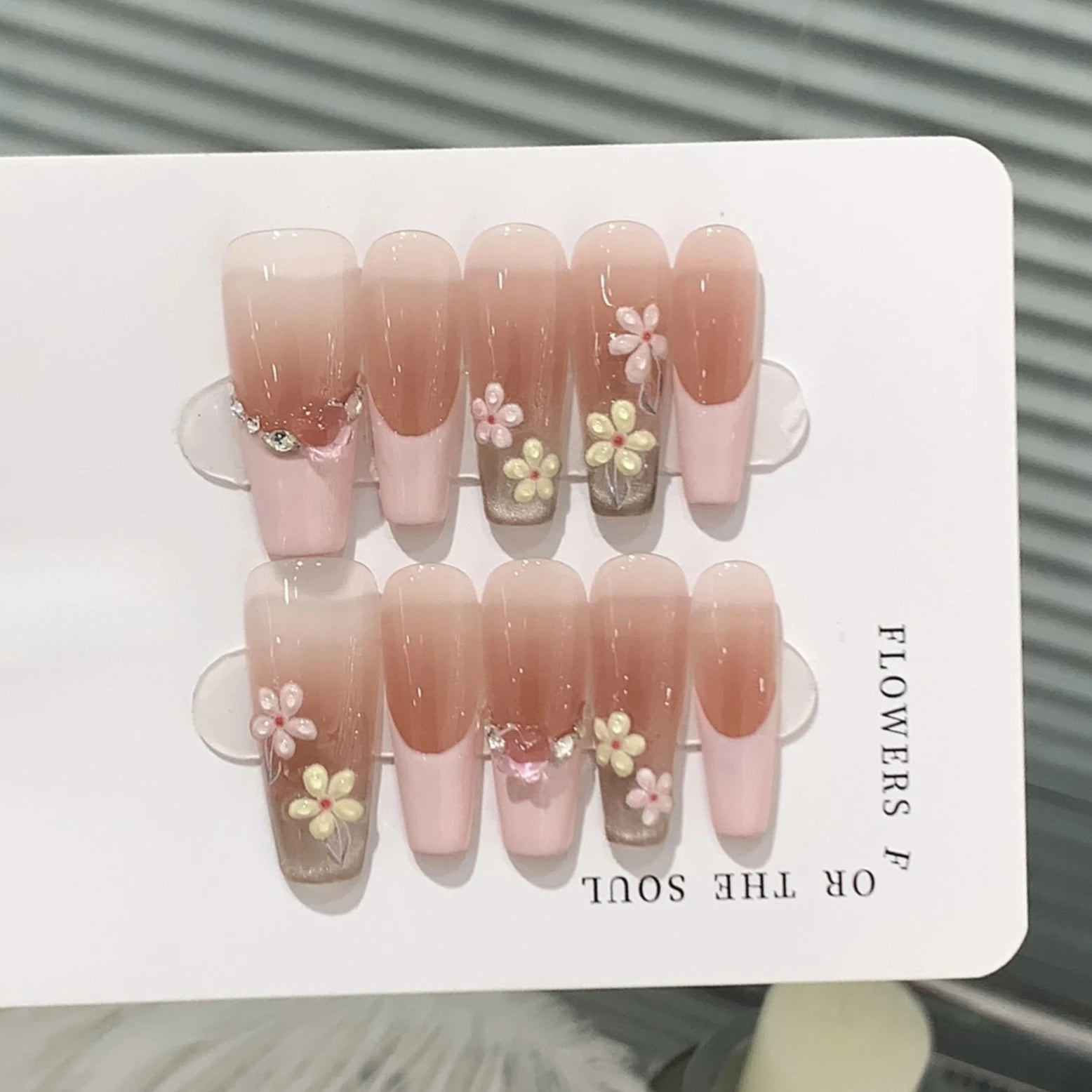 Aiertu 10pcs Aurora Cat Eye Coffin Handmade Press on Nails Cherry Blossom False Nails Sweet French Tip Nail Art Wearable Manicure Nails Aiertu