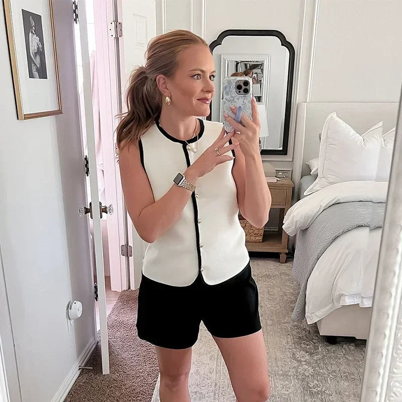 Aiertu  -  Elegant Knit Contrast Vest Women Solid Single Breasted O-neck Sleeveless Female Waistcoat 2026 Autumn Lady All-match Vests Aiertu
