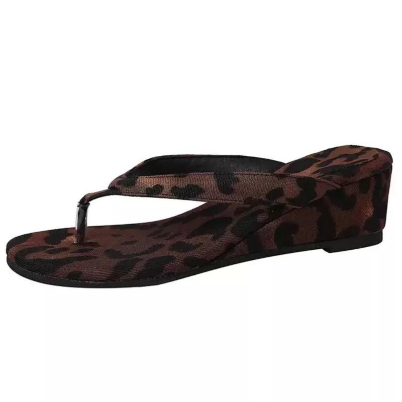 Aiertu  -  Fashion Women Flip Flops Summer Beach Wedges Heel Slippers Ladies Casual Sandals Comfy Vacation Dress Platform Slippers Aiertu