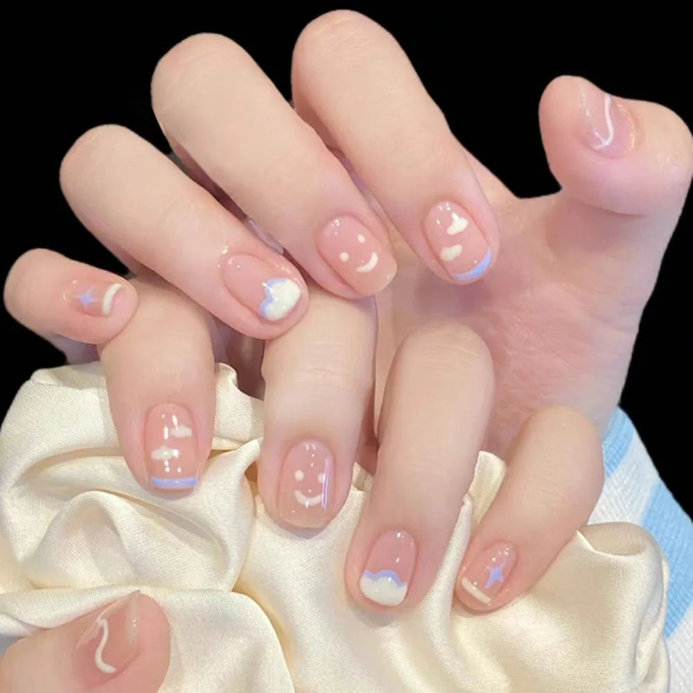 Aiertu  -  Fashion Wearable Manicure Fake Nails Gradients Bling French False Nails Glossy Full Cover Press On Nails for Women and Girls Aiertu