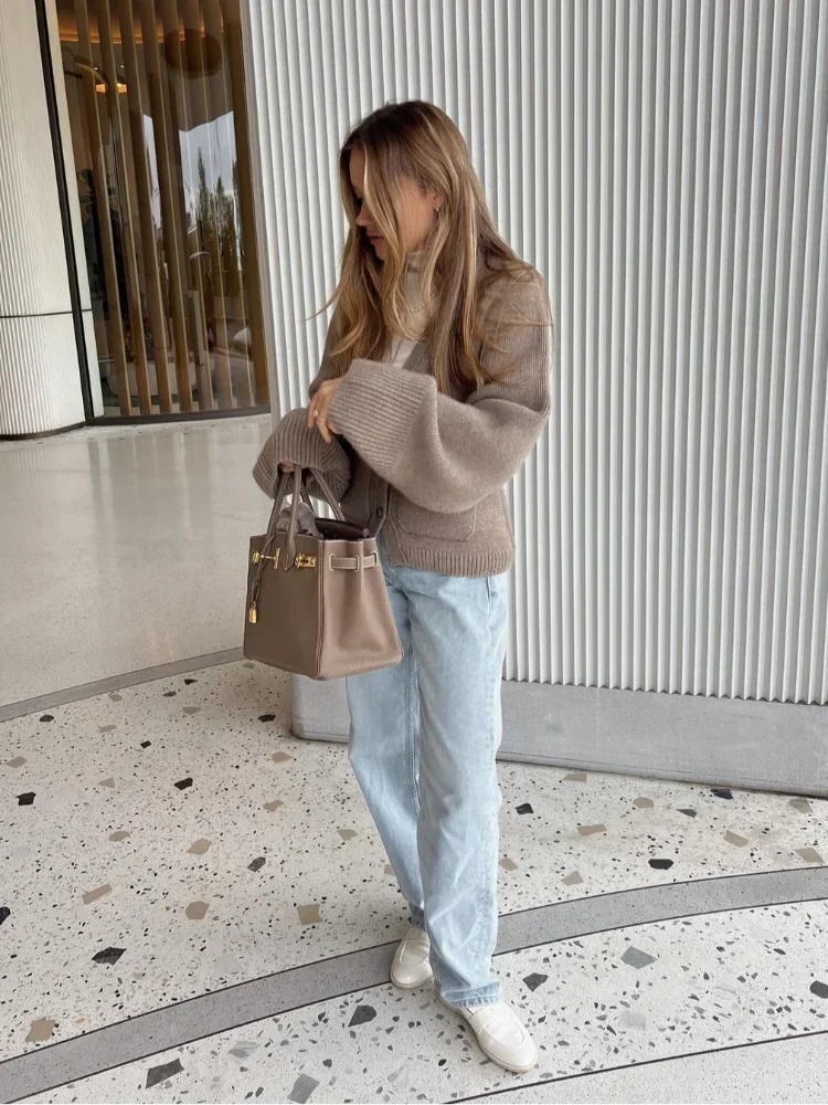 Aiertu     -  Fall Outfits 2026 Elegant Marron V-neck Knitted Cardigans With Pocket Casual Single Breasted Long Sleeve Knitwear Women New Autumn Commute Sweater Aiertu