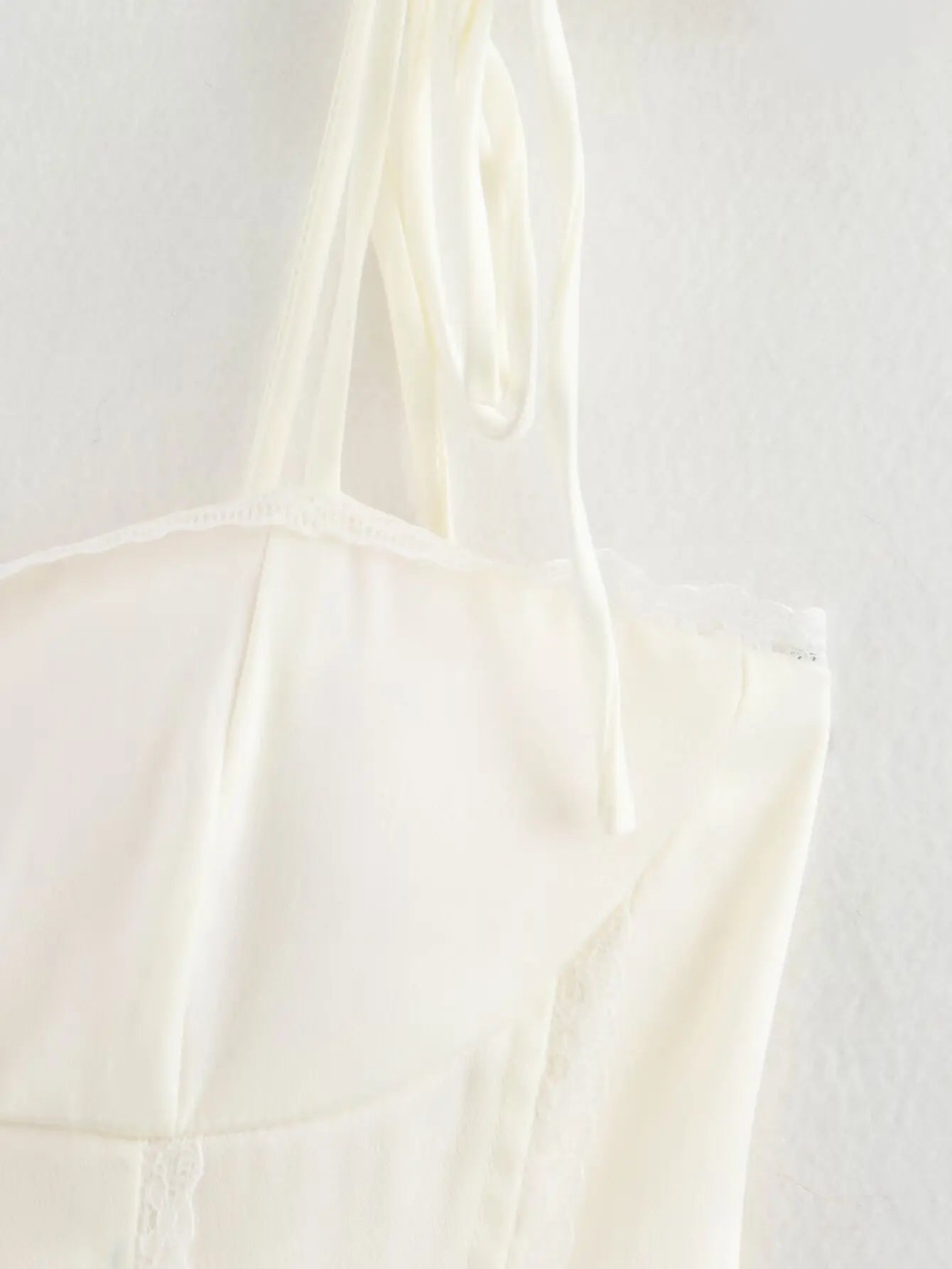 Aiertu  -  European and American style pure sexy slim-fitting strappy suspender dress niche design short skirt Aiertu