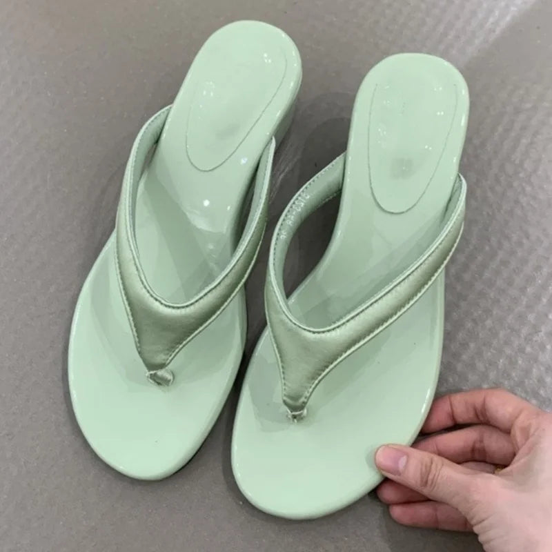 Aiertu  -  Fashion Women Flip Flops Summer Beach Wedges Heel Slippers Ladies Casual Sandals Comfy Vacation Dress Platform Slippers Aiertu