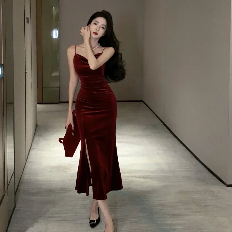 Aiertu Vintage Sexy Club Prom Red Dresses for Women Spaghetti Strap Slit Velvet Dress Beach Bandage Bodycon Midi Dress Party Elegant Aiertu