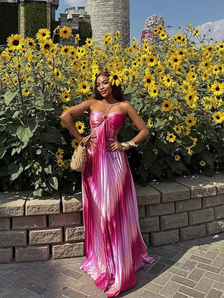 Aiertu  -  Rainbow Halter Pleated Suspender Large Swing Women Dress Summer Beach Backless Slim Dresses 2025 Summer Vacation Chic Lady Robe Aiertu