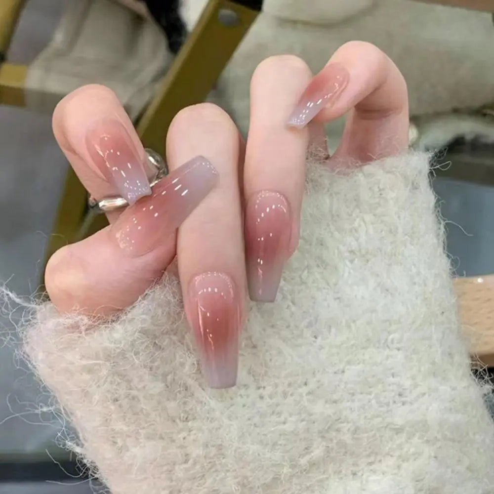 Aiertu  -  Fashion Wearable Manicure Fake Nails Gradients Bling French False Nails Glossy Full Cover Press On Nails for Women and Girls Aiertu