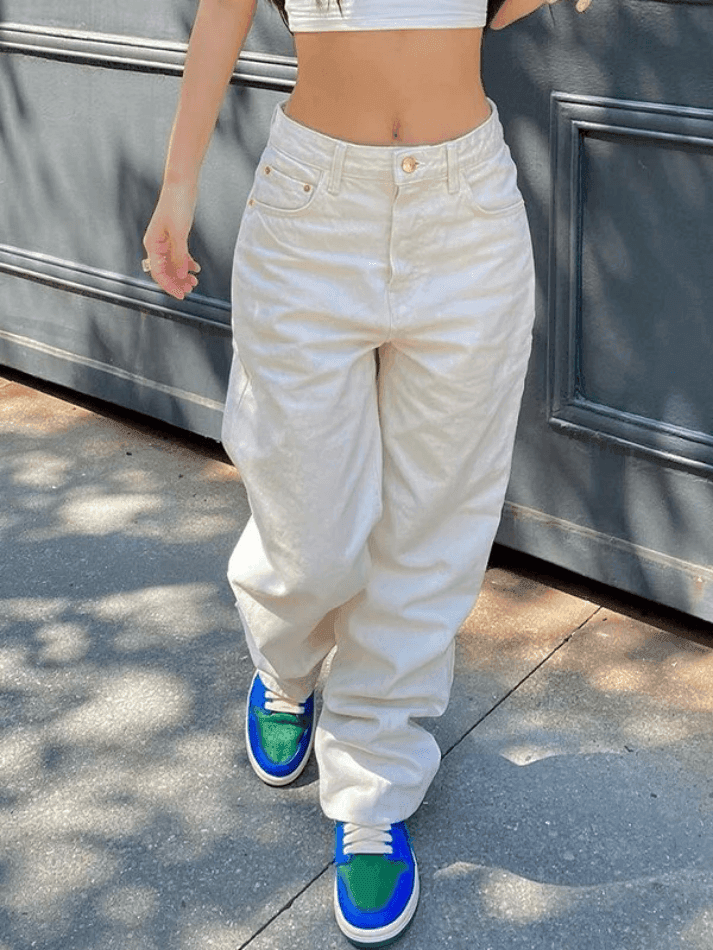 Aiertu  -  Basic Wash Straight Leg Boyfriend Jeans Aiertu