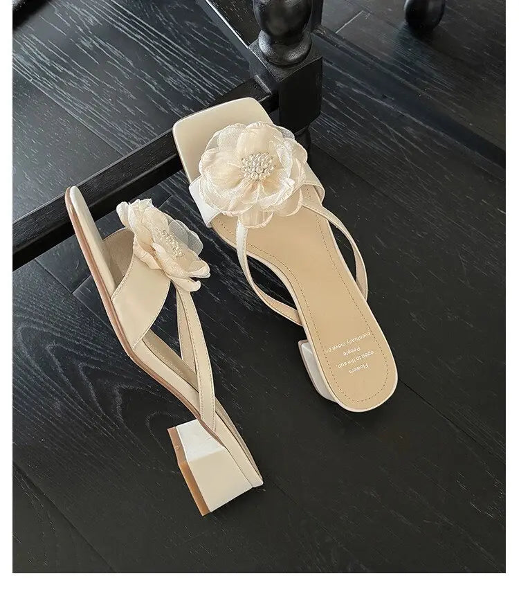 Aiertu  -  New Summer French Square Head Thick with Pearl Flower Flip-flops Women Wear Open-toed Flip-flops with Mid-heels Aiertu