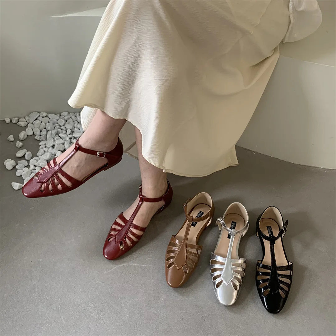 Aiertu  -   T-strap Rome Flat Sandals Women Hollow Out Vintage Summer Mary Janes Shoes Ladies Pu Leather Holiday Elegant Gladiator Sandals Aiertu