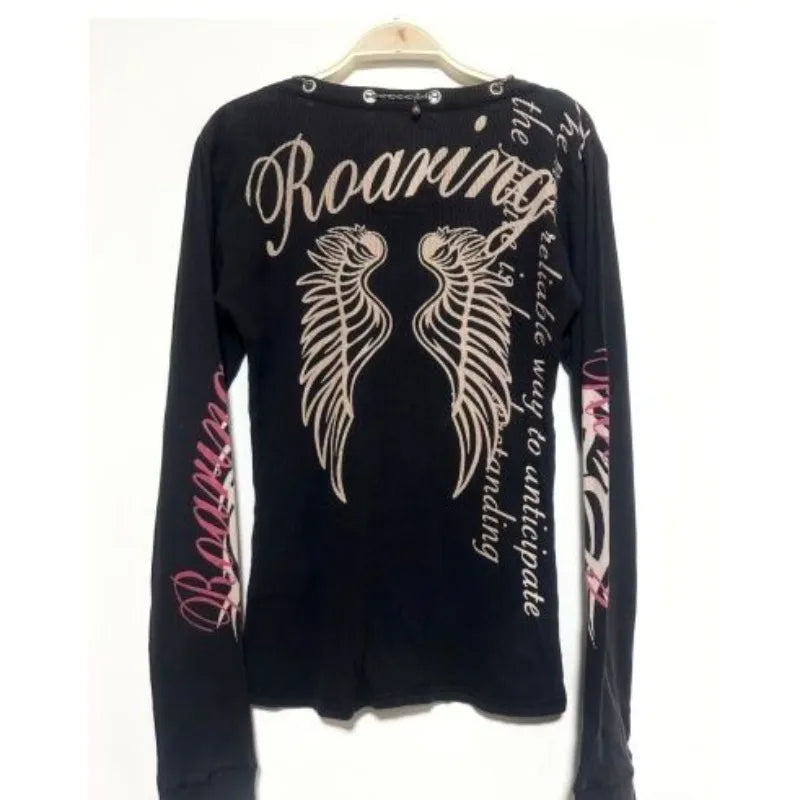 Aiertu  -  American Gothic Lettering Printed Long-sleeved T-shirt Women Retro Millennium Babes Rock Sexy Casual Harajuku Casual Y2K Top Aiertu