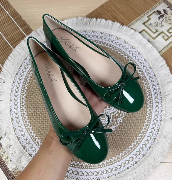 Aiertu    -  Women Round Toe Ballet Flats Spongy Bottom  Hot New Italian Shoes Patent Leather Classic Bow-Knot Dressing Slip-On 34 48 47 Aiertu