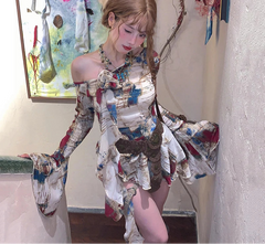 Aiertu  Satin Swing Ruffle Hem Asymmetric Top Women Paint Aesthetic Rose Pin Flare Long Sleeves T-shirt Medieval Retro Clothes Aiertu