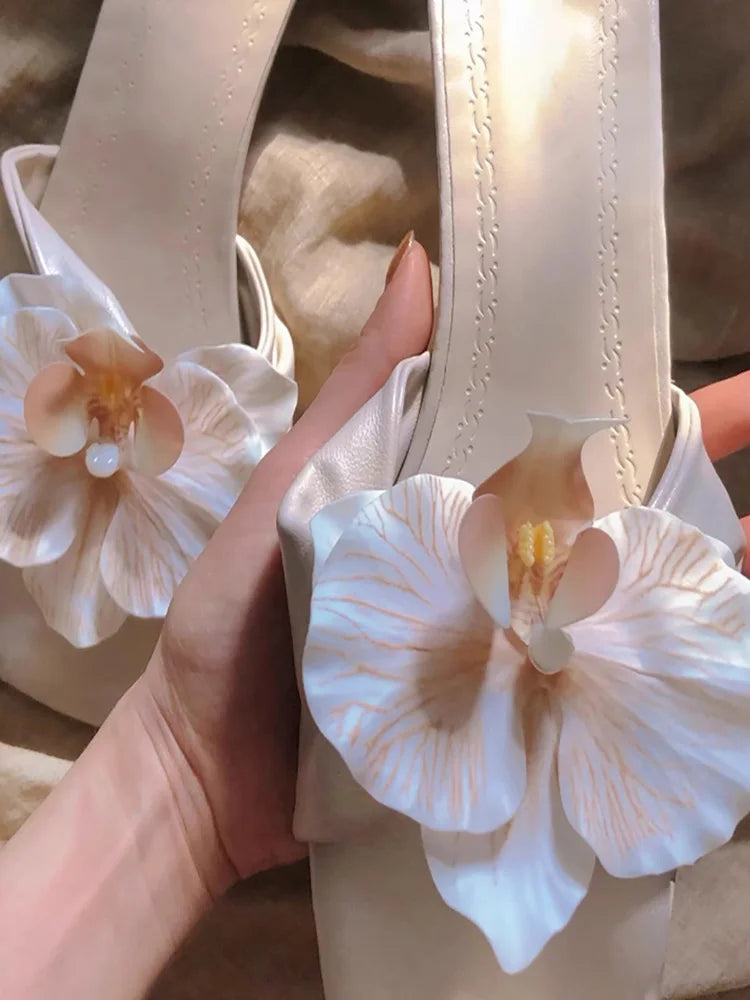 Aiertu  -  Summer Women Flower Slippers Casual Comfort Outdoor Shoes Ladies Casual Dress Street Style Slides Aiertu