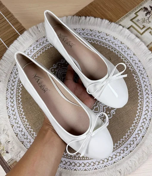 Aiertu    -  Women Round Toe Ballet Flats Spongy Bottom  Hot New Italian Shoes Patent Leather Classic Bow-Knot Dressing Slip-On 34 48 47 Aiertu