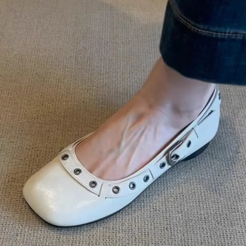 Aiertu  -  Luxury metal design 2025 spring PU leather water-resistant bottom shoes casual comfortable flat bottom non-slip low top shoes Aiertu