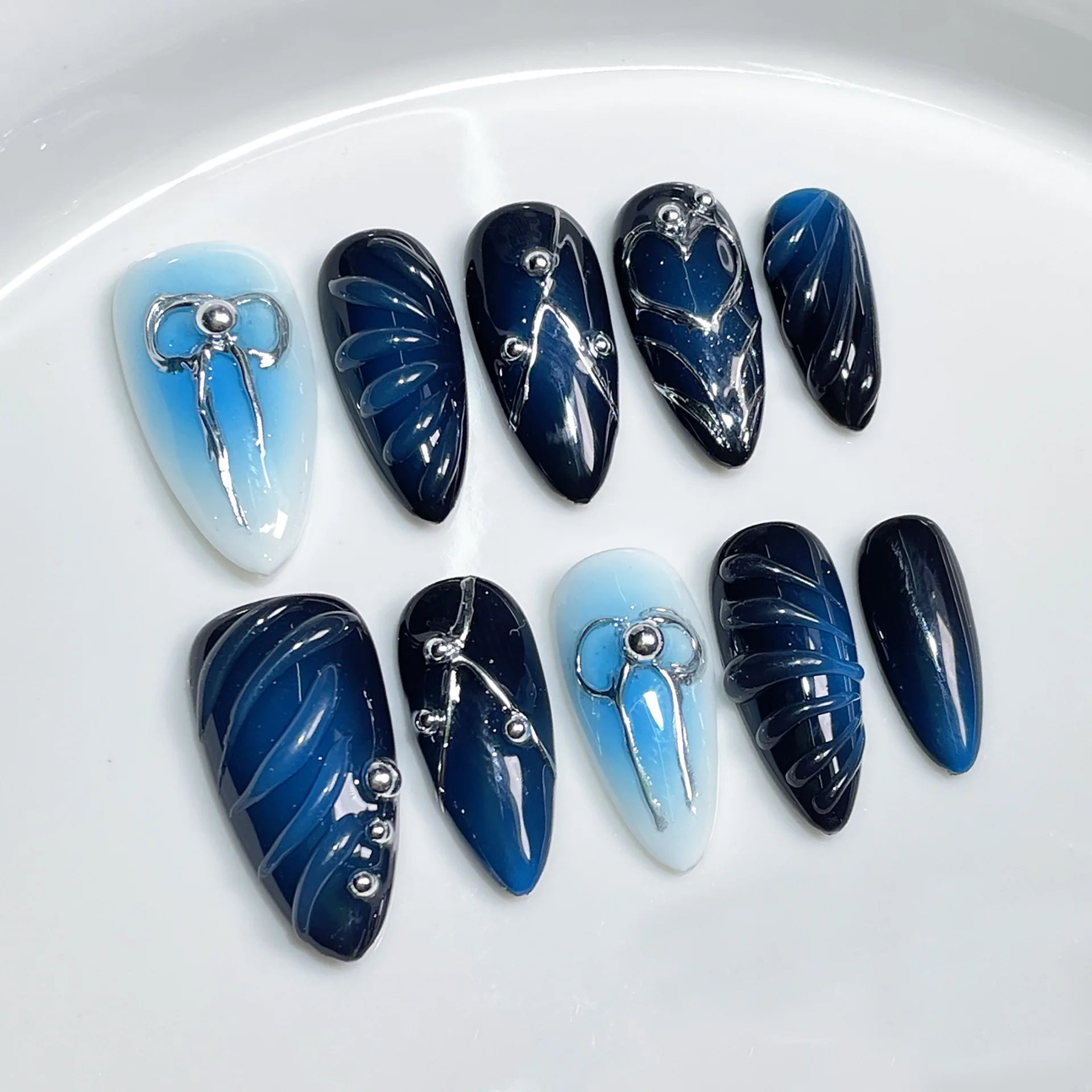 Aiertu 10Pcs Handmade Press on Nails Cat Eye Moon Decorations Aurora False Nails Short Almond Acrylic Wearable Manicure for Spice Girl Aiertu