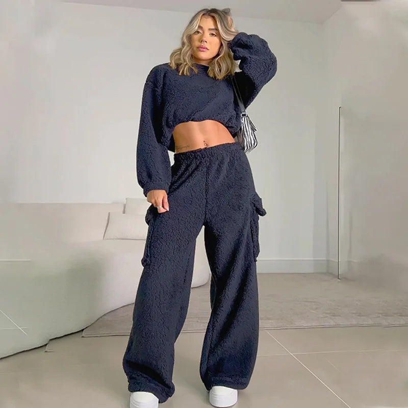 Aiertu      -  Solid Plush Long Sleeve Sweatshirt Trousers Two-Piece Set Female Casual Crop Top Matching Set Lady Autumn Winter Warm New Aiertu