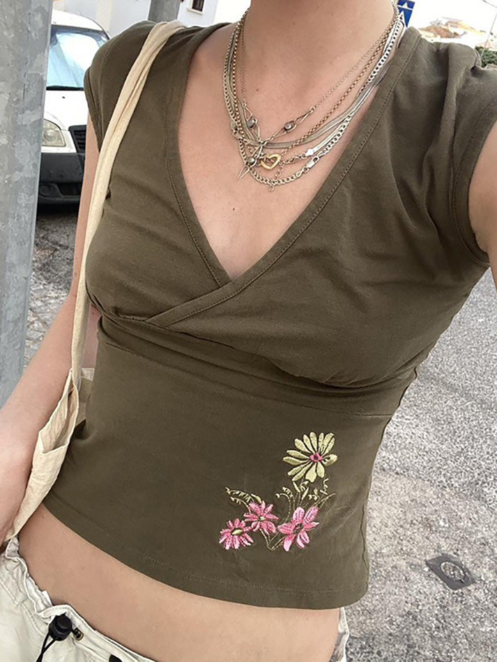 Aiertu  -Vintage Floral Embroidered Cross V-Neck Crop Top aiertu