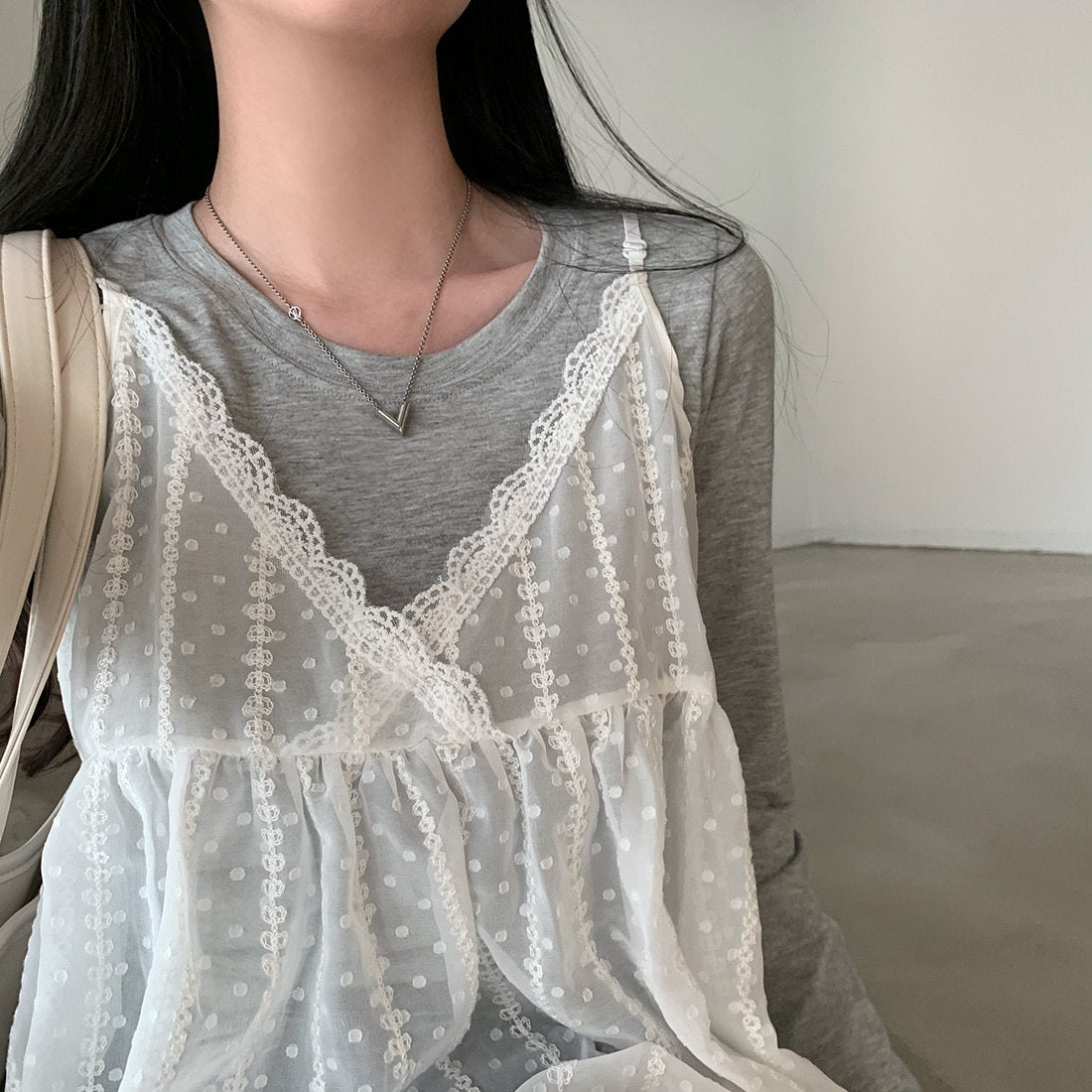 Aiertu - Lace Trim V-Neck Cami Dress Aiertu
