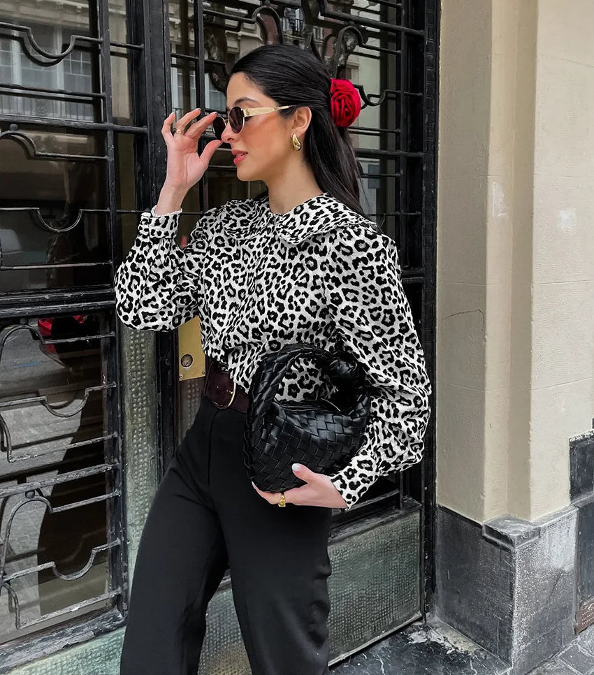 Aiertu  -  Spring Leopard Casual Shirts For Women Peter Pan Collar Long Sleeve Blouse Streetwear Vintage Single Breasted Blouses 2025 New Aiertu
