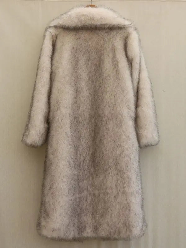 Aiertu  -  Luxury Long Faux Fur Coat Women Winter Fluffy Gradient Fluffy Fox Fur Jacket Female Long Trench Coat Plush Furry Overcoat Aiertu