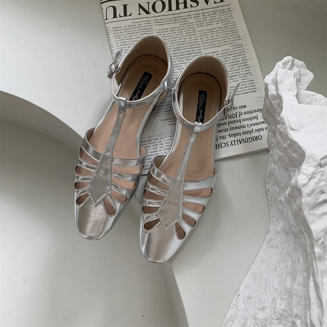 Aiertu  -   T-strap Rome Flat Sandals Women Hollow Out Vintage Summer Mary Janes Shoes Ladies Pu Leather Holiday Elegant Gladiator Sandals Aiertu