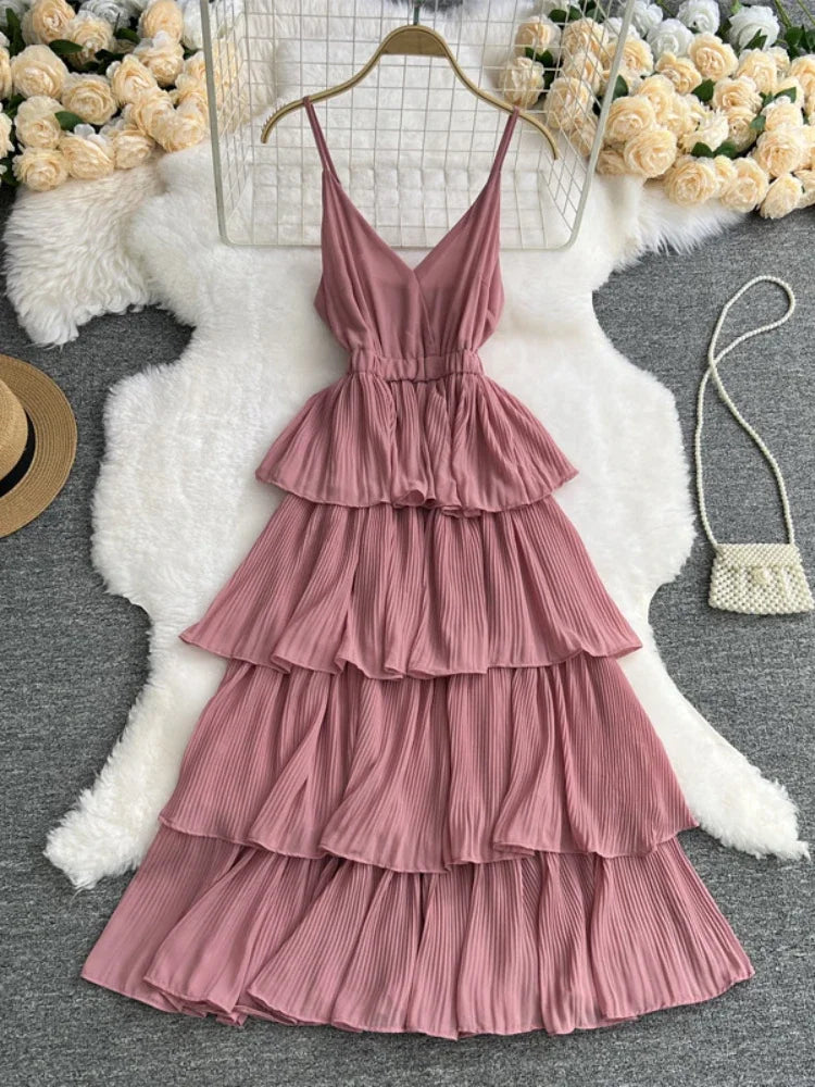 Aiertu  -  Travel Vacation Beach Dress Women's Solid Color Halter Pleated Cake Dress Aiertu