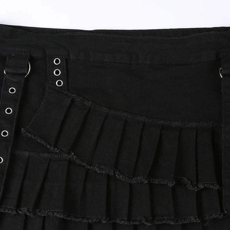 Aiertu Punk Gothic Black Eyelet Ribbon Denim Skirt Women Low Waist Asymmetrical Tiered Pleated Short Jean Skirts Y2K Aiertu