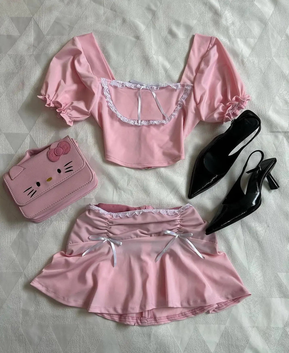 Aiertu  -  Gothic Women's Two-Piece Bow Pink Low-Waisted Mini Skirt Y2K New Harajuku Kawaii Low-Waisted Blouse Casual Joker Street Wear Aiertu