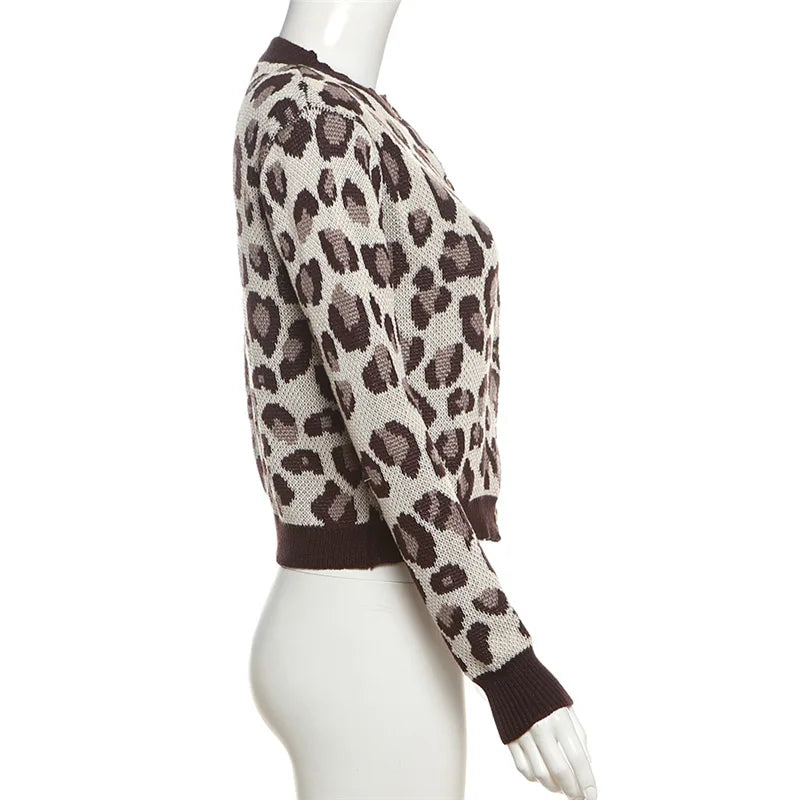 Aiertu  -  Fashion Leopard Printed Sweater Cardigan Autumn Long Sleeve O Neck Single-breasted Knit Tops Vintage Y2K Outerwears 가디건 Aiertu