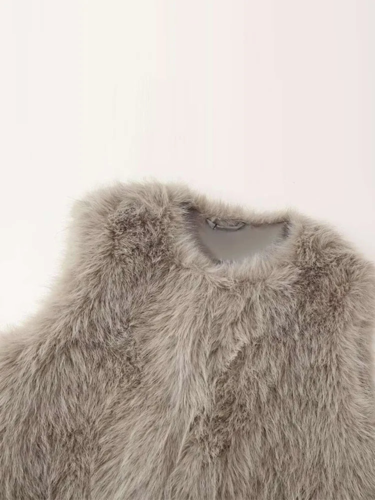 Aiertu  -  layered look inspo Faux Fur Plush Vest Women Casual Round Neck Loose Fashion Sleeveless Coats Female Autumn Winter Solid Outwears Lady Aiertu