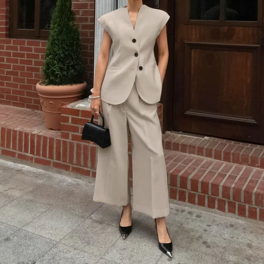 Aiertu  -  Khaki Suit Vest 2 Piece Set Spring V Neck Sleeveless Waistcoat+High Waist Pants Sets Elegant Fashion Casual Women's Suits New Aiertu