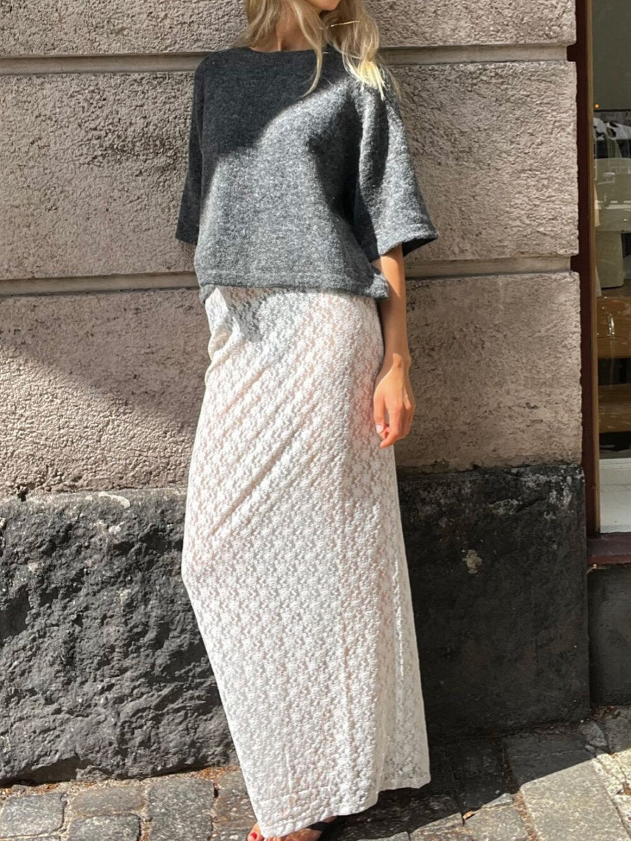 Aiertu  -  Y2k Floral Lace Maxi Skirt 2000s Clothing Women White Black Elegant Party Low Rise Long Skirts Matching Going Out Streetwear Aiertu