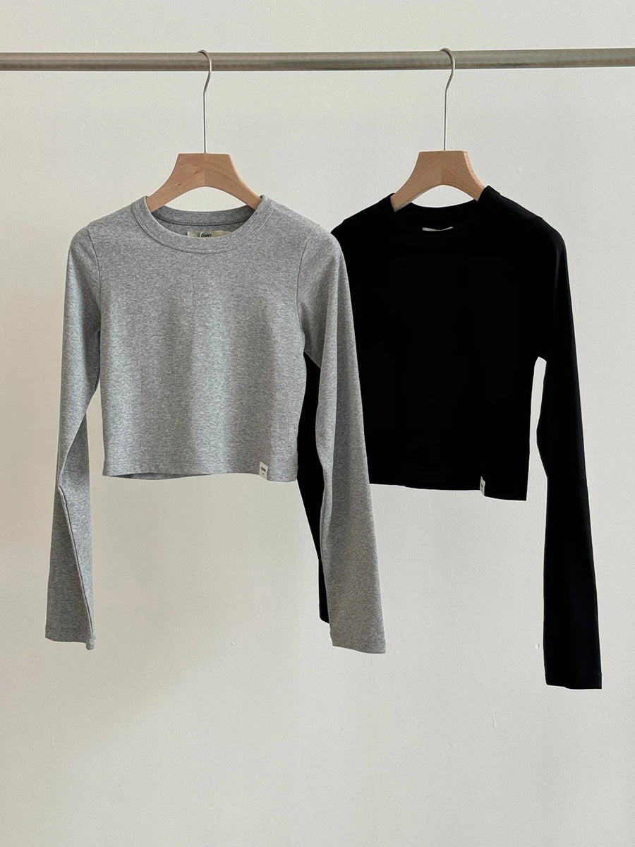 Aiertu  -  New Striped Cropped T-shirts For Women 2025 Spring Round Neck Slim Long Sleeve Tees Korean Fashion Casual Cotton Tops Tee Shirts Aiertu