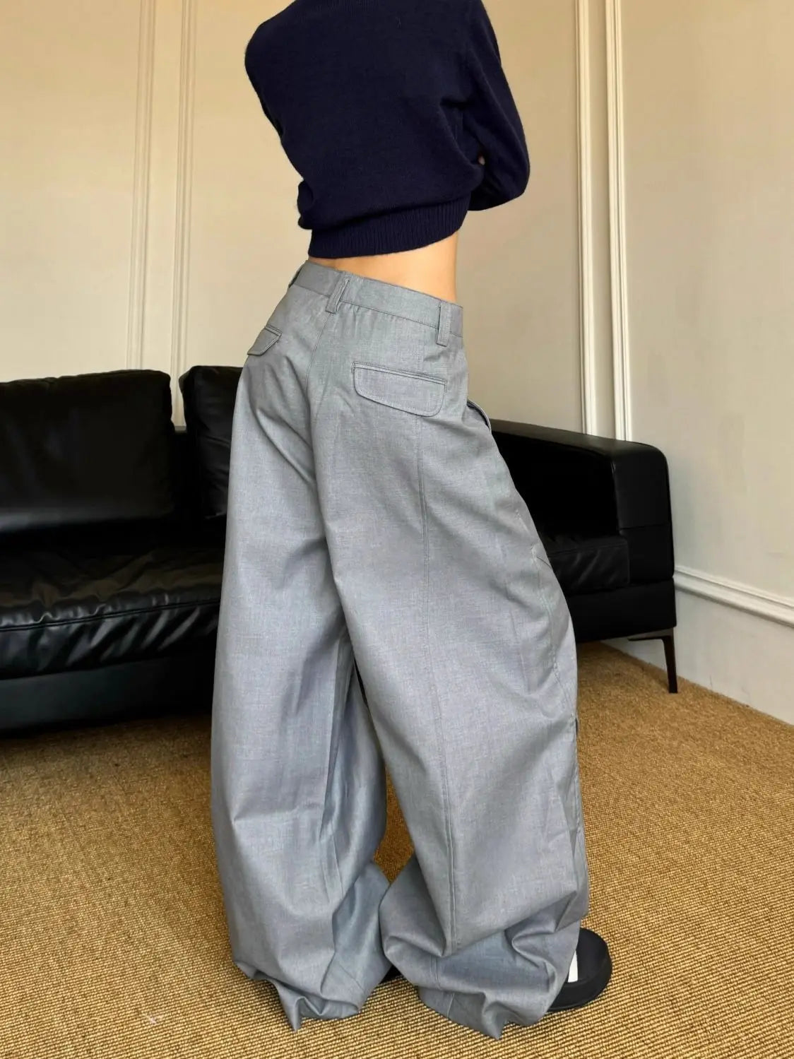 Aiertu  -  Simple and versatile gray scimitar trousers high sense 2026 silhouette loose pleated wide leg drape casual trousers Aiertu