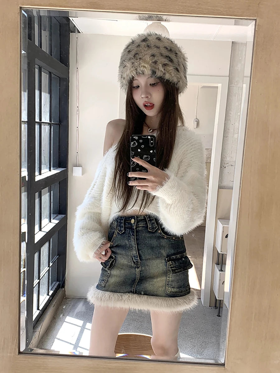 Aiertu  -  Faux Fur Patchwork Denim Mini Skirt Women Vintage High Rise Do Old Star Rivets Pockets Cargo Skirt Snow Winter Clothes Aiertu
